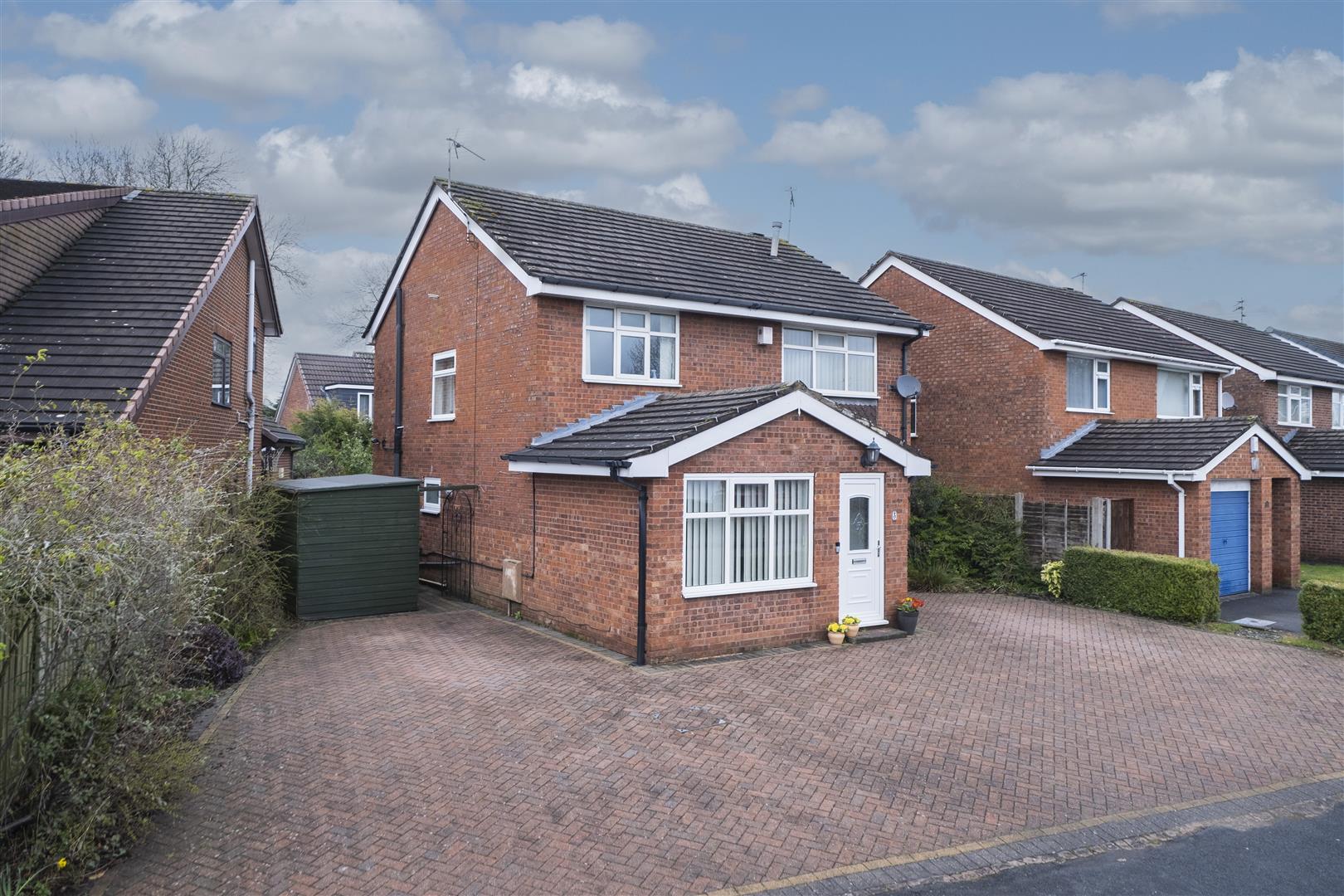 4 bedroom  Detached House for Sale in Northwich